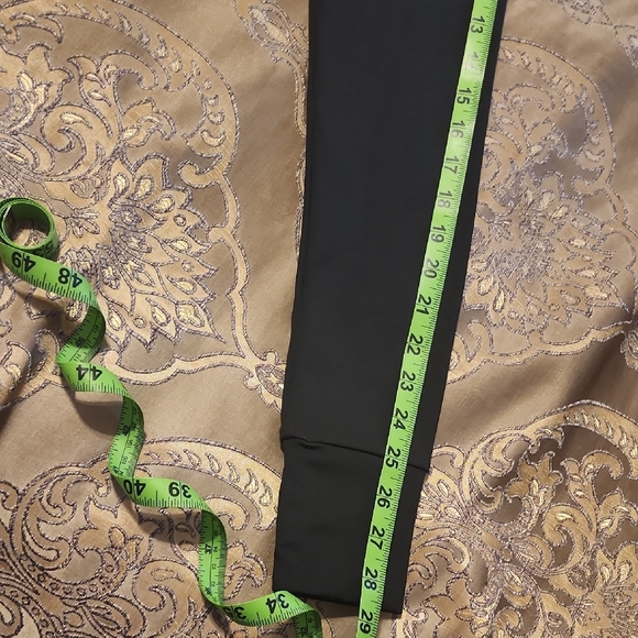 ALO Yoga Black Hoodie & PANTS Size Medium - Picture 2 of 8